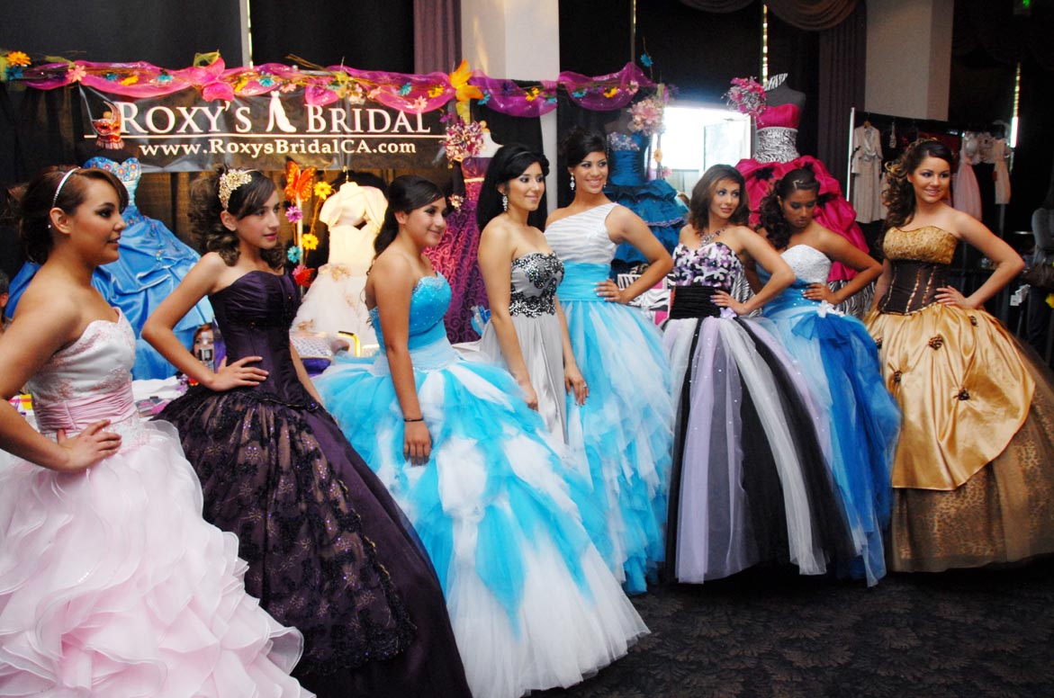 Quinceañera Industry Flourishes With Growth of Latina Population